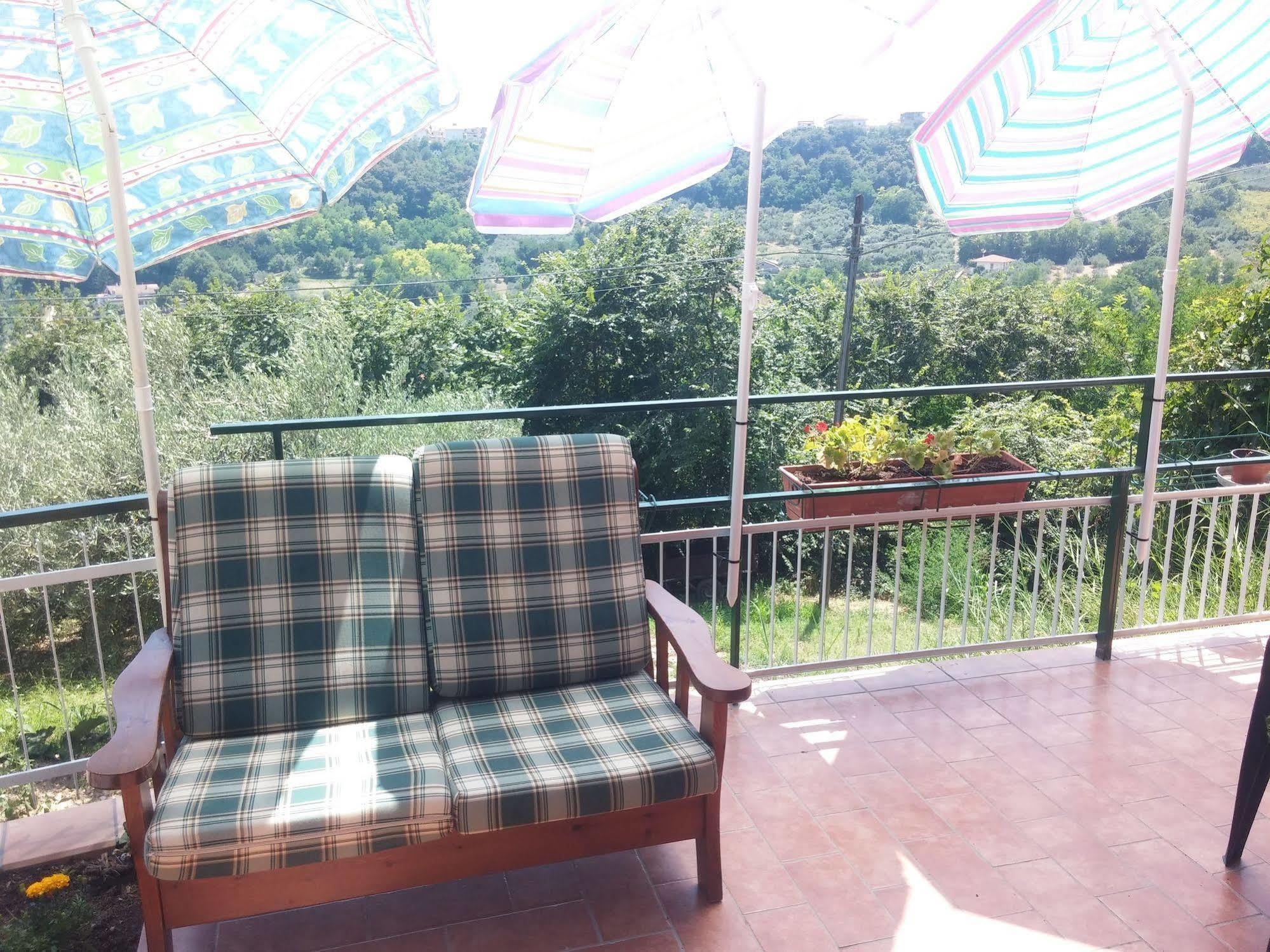 B&B Santa Lucia Silvi Paese Exterior foto